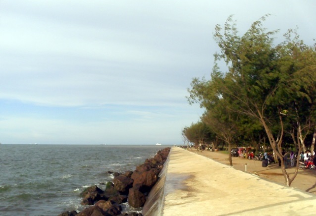 Pantai Marina Semarang