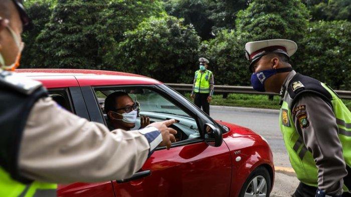 operasi corona di jalan oleh polisi