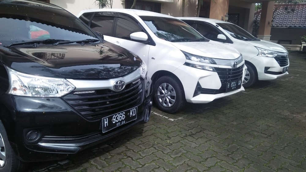 Sewa Mobil Semarang Harga Rental Termurah