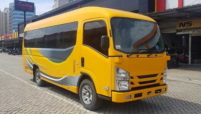 Sewa Minibus Isuzu Elf Long Jogja